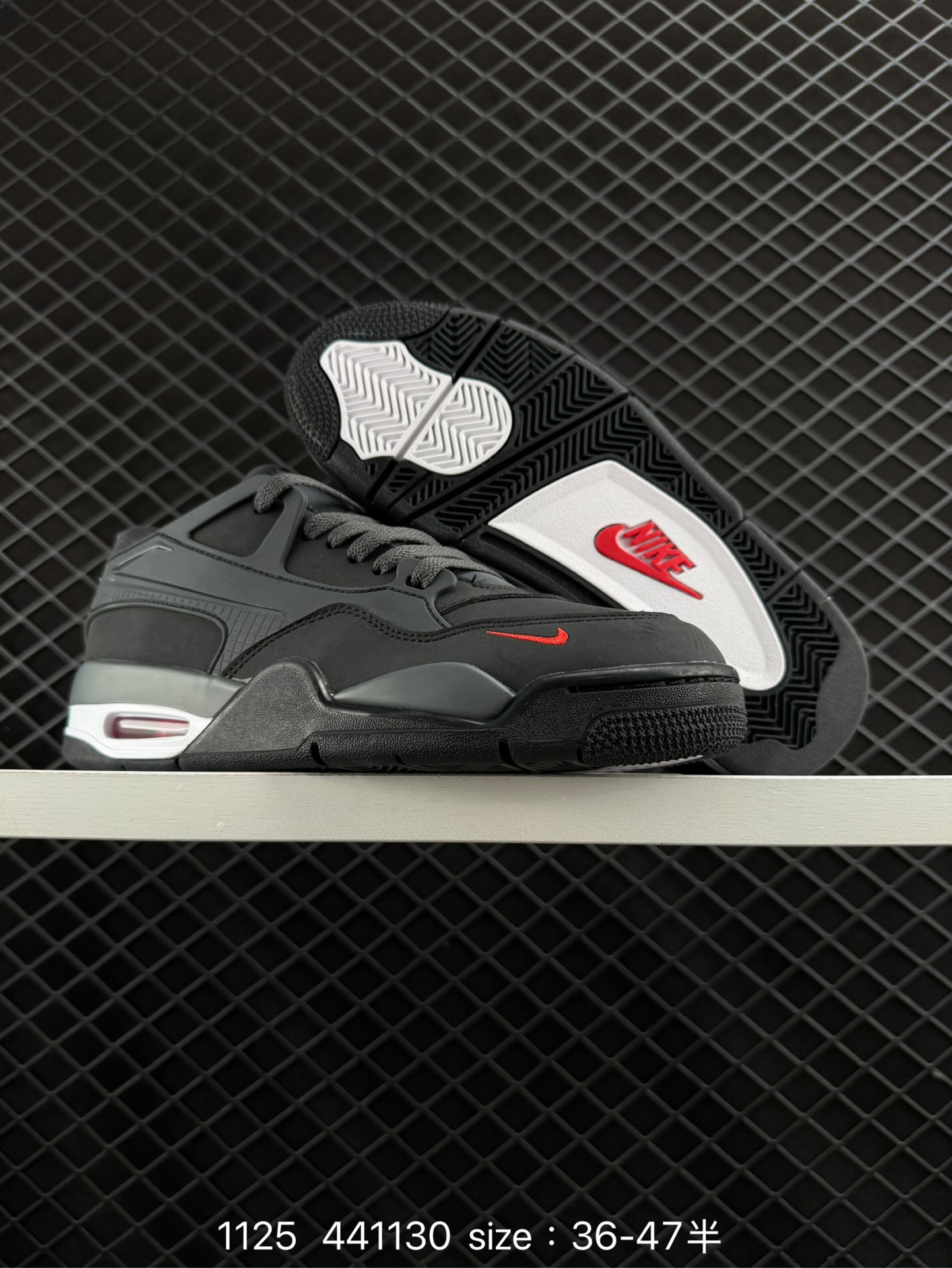 NK  Air Jordan 4 Retro RM